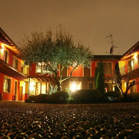 Aparthotel Corte Nuova *